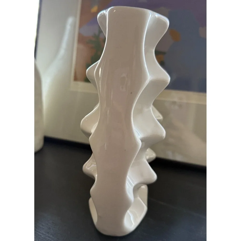 Unique Geometric Design Creamy White Glazed Vase. 8